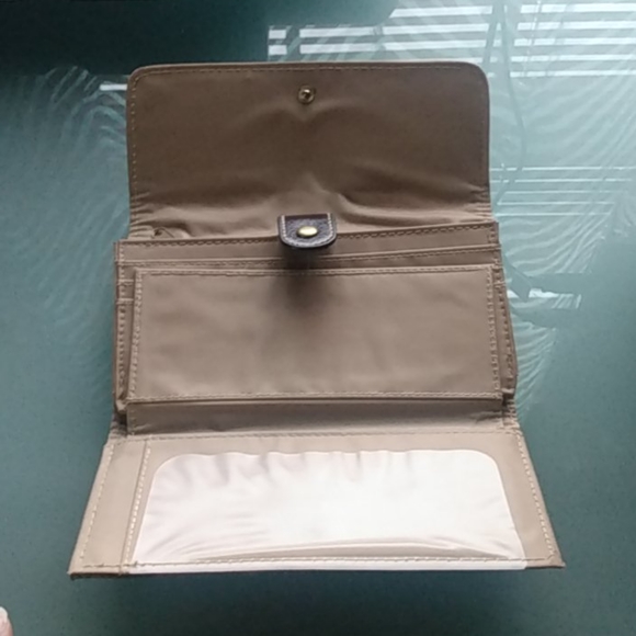 Bogo Wallet - Picture 4 of 8